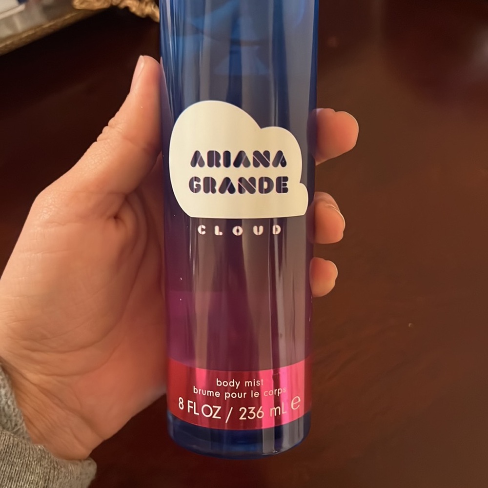 ariana grande cloud perfume slightly used mist